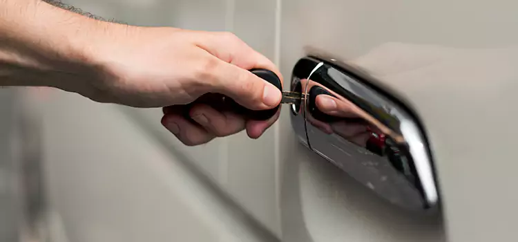 Why Choose Our Auto Locksmith Team in Oakdale, MN?