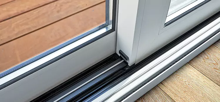 Why Your Sliding Door Keeps Getting Stuck in Oakdale, MN?